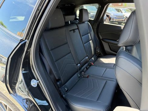 Used 2026 BMW X1 xDrive28i AWD/4WD image 11