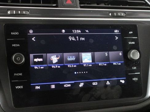 Used 2024 Volkswagen Tiguan S image 30