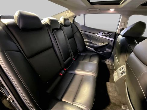 Used 2018 Nissan Maxima 3.5 SL FWD image 20