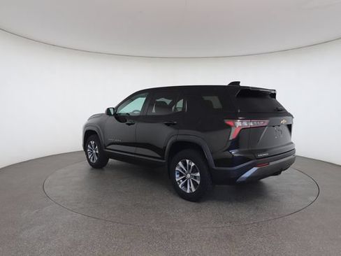 Used 2025 Chevrolet Equinox LT FWD image 11