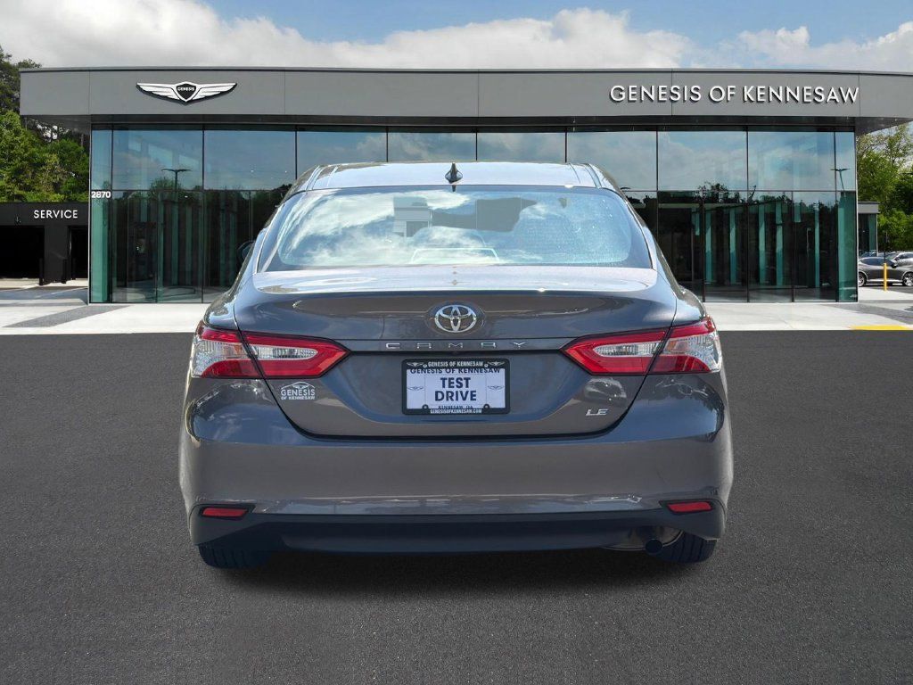 Used 2019 Toyota Camry LE w/ Convenience Package FWD image 7