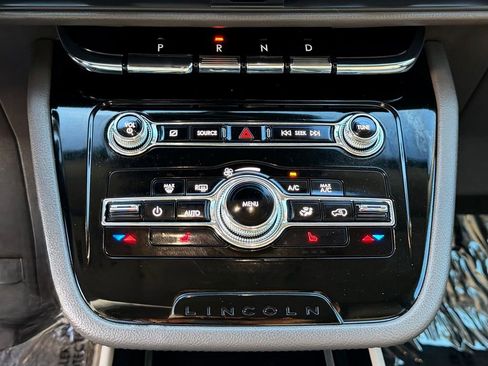 Used 2022 Lincoln Corsair FWD image 26