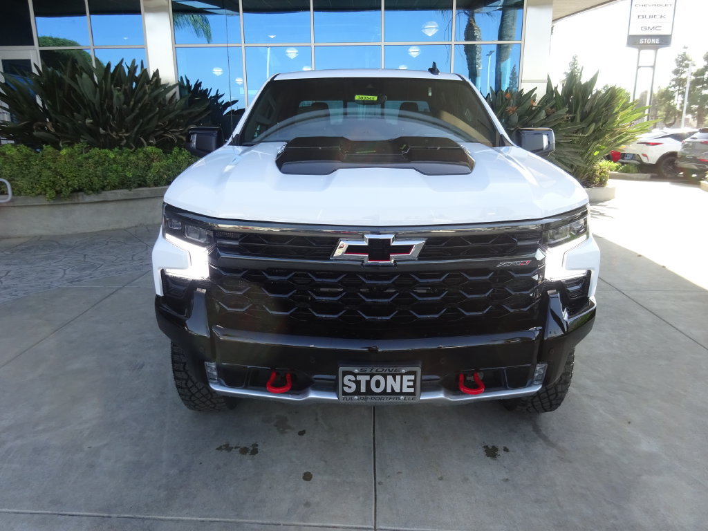 Certified 2026 Chevrolet Silverado 1500 ZR2 AWD/4WD image 2