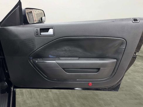 Used 2008 Ford Mustang GT image 16