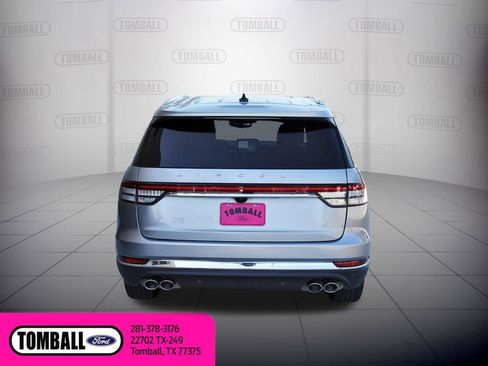 Used 2024 Lincoln Aviator Reserve w/ Elements Package Plus RWD image 6