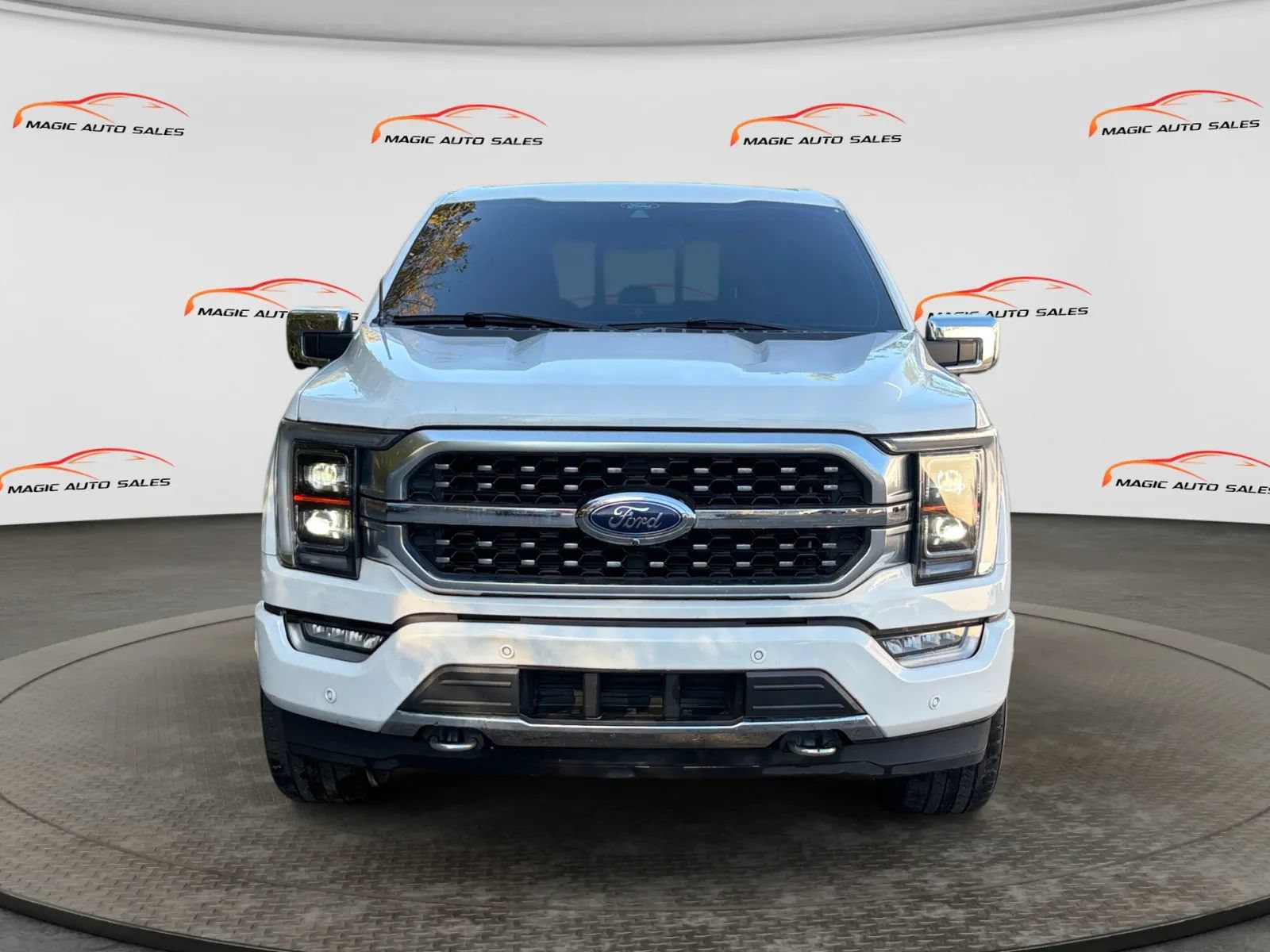 Used 2021 Ford F150 Platinum w/ Equipment Group 701A High AWD/4WD image 3