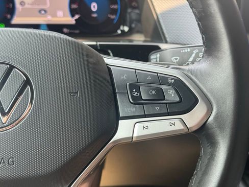 Used 2025 Volkswagen Atlas Cross Sport SEL Premium R-Line image 20