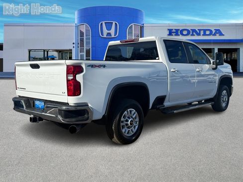Used 2024 Chevrolet Silverado 2500 LT image 7