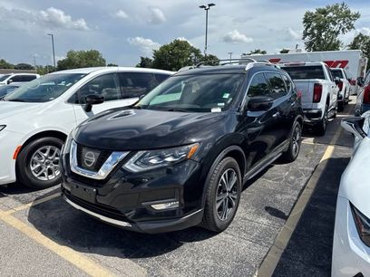 Used 2017 Nissan Rogue SL w/ SL Premium Package