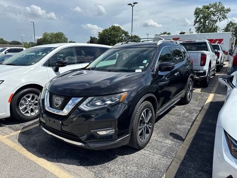 Used 2017 Nissan Rogue SL w/ SL Premium Package FWD image 1