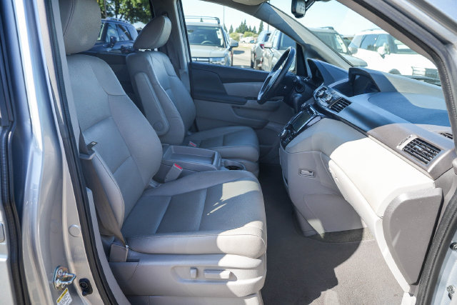 Used 2016 Honda Odyssey EX-L image 19