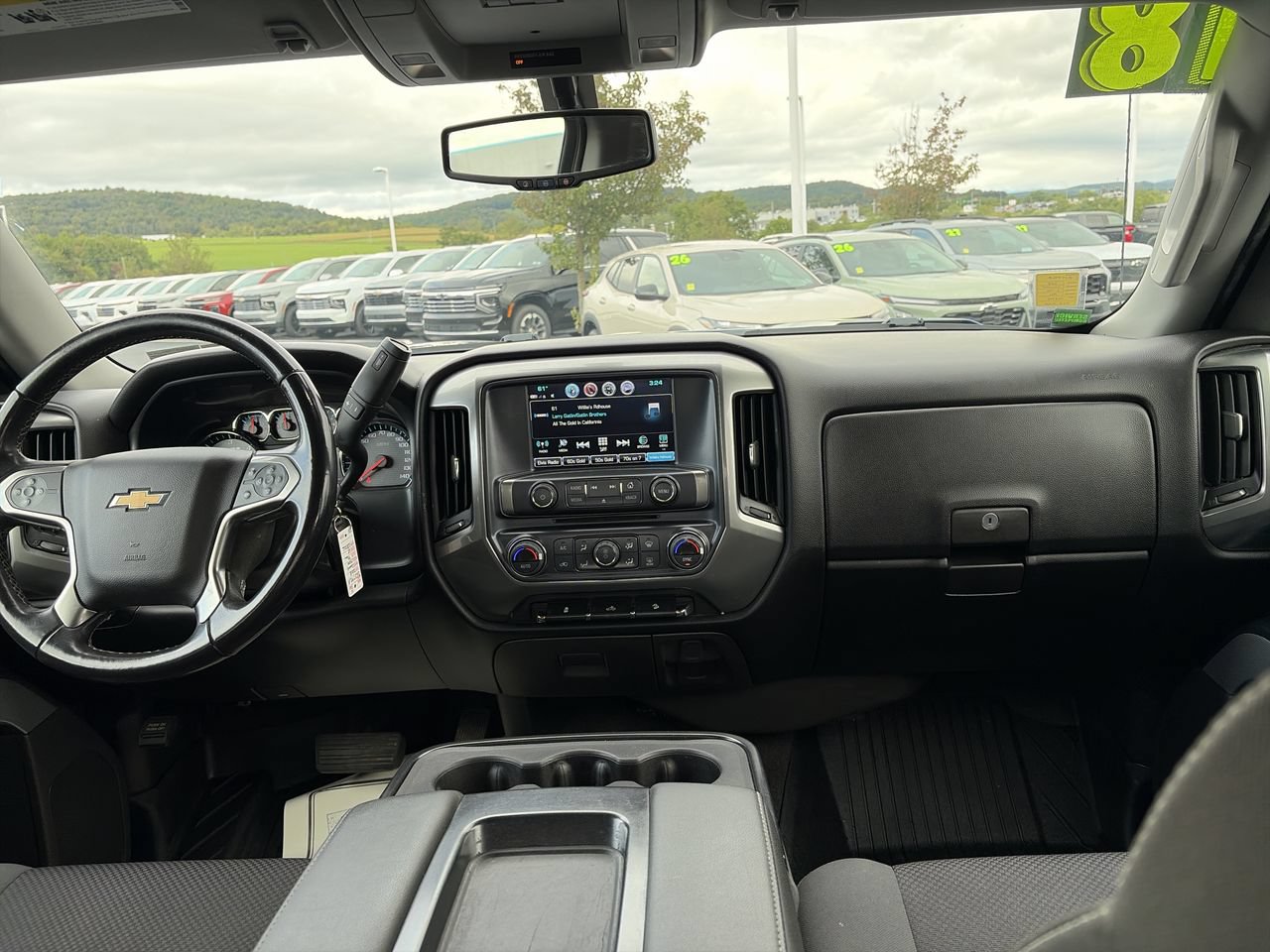 Used 2018 Chevrolet Silverado 1500 LT w/ All Star Edition AWD/4WD image 18