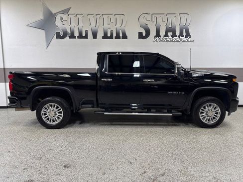 Used 2022 Chevrolet Silverado 3500 High Country w/ Z71 Off-Road Package image 50