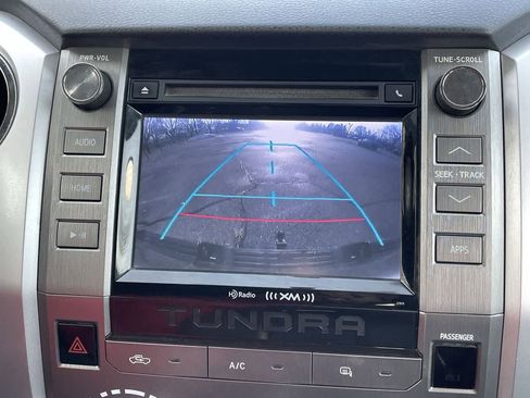 Used 2015 Toyota Tundra SR5 image 23