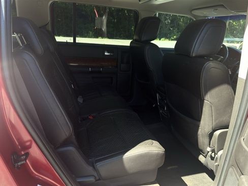 Used 2009 Ford Flex Limited AWD/4WD image 16