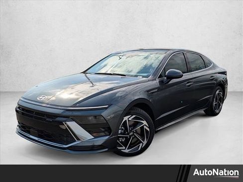 New 2026 Hyundai Sonata SEL image 1