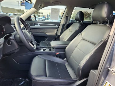Used 2022 Volkswagen Atlas SE AWD/4WD image 13