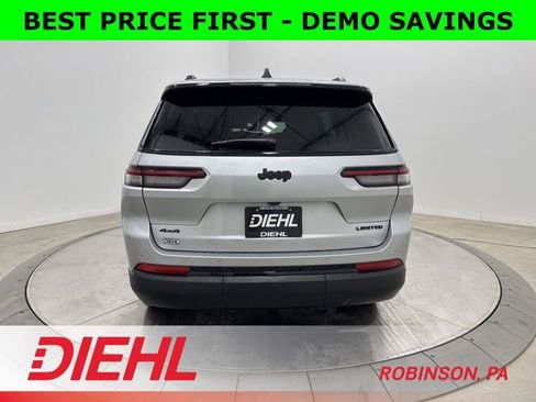 New 2025 Jeep Grand Cherokee L Limited w/ Black Appearance Package AWD/4WD image 6