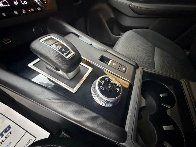 Used 2022 Mitsubishi Outlander ES AWD/4WD image 21