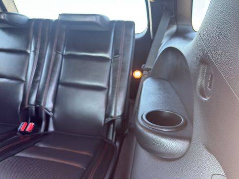 Used 2025 Dodge Durango GT AWD/4WD image 37