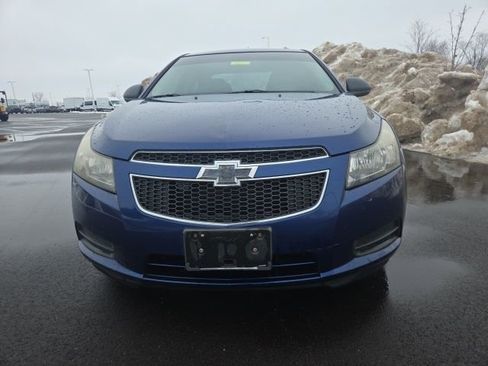 Used 2013 Chevrolet Cruze LS image 14