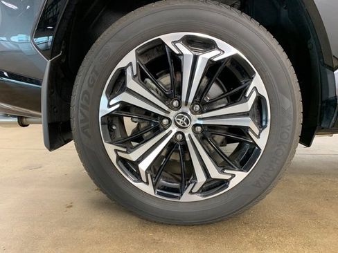 Used 2022 Toyota RAV4 XSE w/ Weather Package image 37