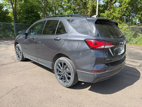 Used 2023 Chevrolet Equinox RS AWD/4WD image 4