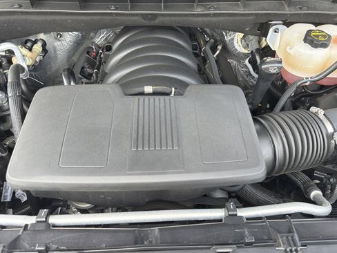 Used 2024 GMC Yukon Denali w/ Advanced Technology Package AWD/4WD image 36