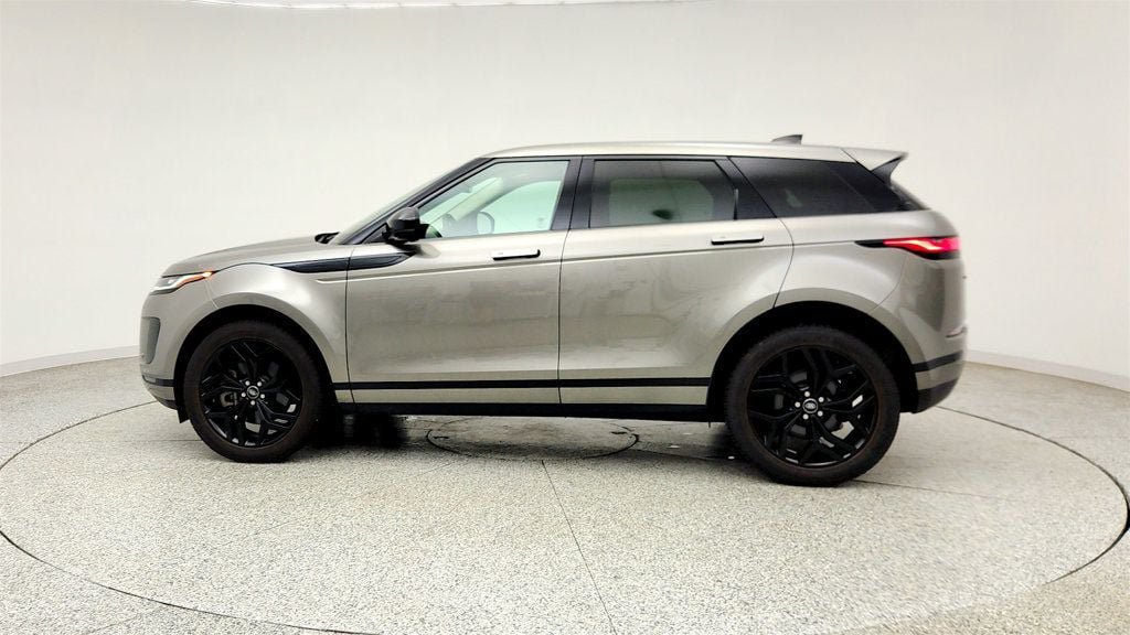 Used 2023 Land Rover Range Rover Evoque SE AWD/4WD image 8