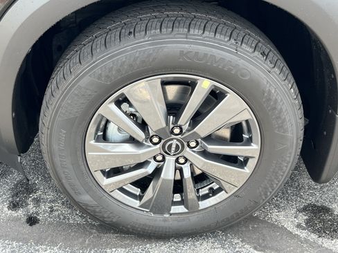 New 2026 Nissan Pathfinder SV AWD/4WD image 15