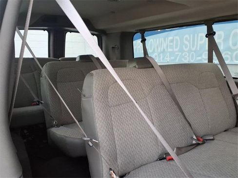 Used 2025 Chevrolet Express 3500 LS image 19