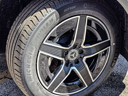 New 2026 Mercedes-Benz GLC 300 4MATIC image 7