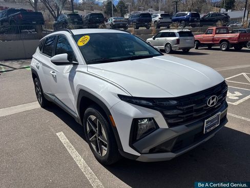 Certified 2025 Hyundai Tucson SEL image 11