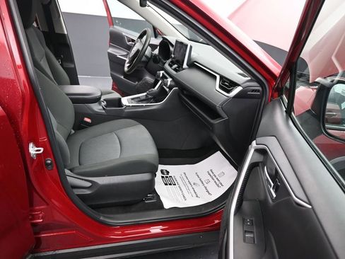 Used 2023 Toyota RAV4 XLE w/ Convenience Package FWD image 24