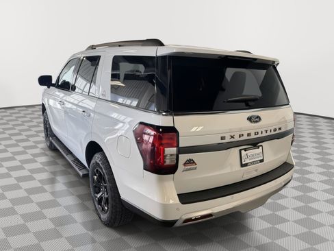 Used 2024 Ford Expedition Timberline image 9