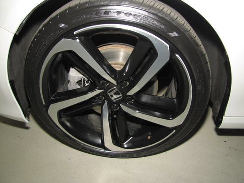 Used 2020 Honda Accord Sport image 25