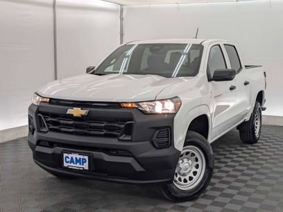 New 2025 Chevrolet Colorado W/T