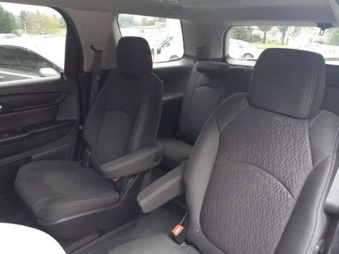 Used 2013 GMC Acadia SLE AWD/4WD image 8