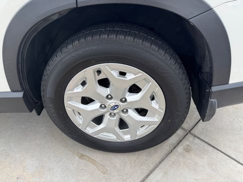 Used 2019 Subaru Forester w/ Alloy Wheel Package AWD/4WD image 17