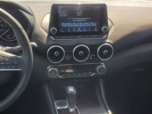 Used 2023 Nissan Sentra SR w/ Midnight Edition Package FWD image 29