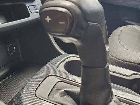 Used 2018 Chevrolet Colorado Z71 AWD/4WD image 28