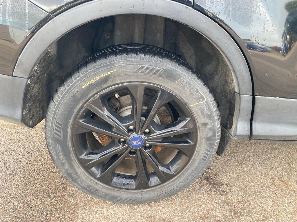 Used 2018 Ford Escape SE AWD/4WD image 8