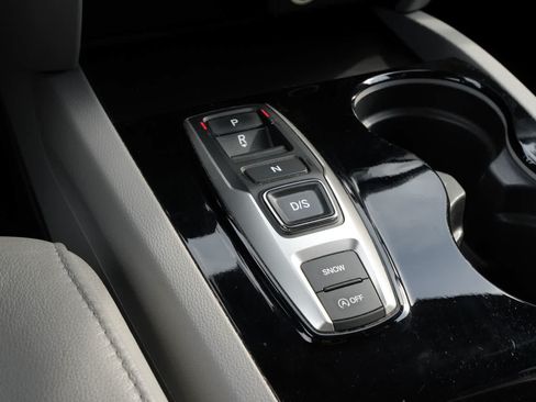 Used 2020 Honda Pilot Touring image 14