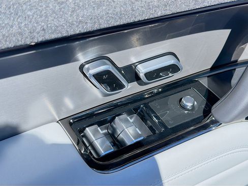 New 2026 Land Rover Range Rover Sport SE image 23