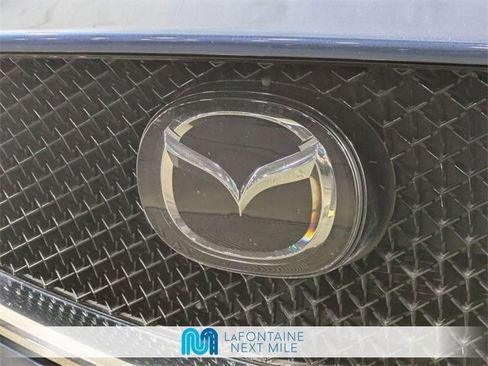 Used 2021 MAZDA CX-5 Touring image 9