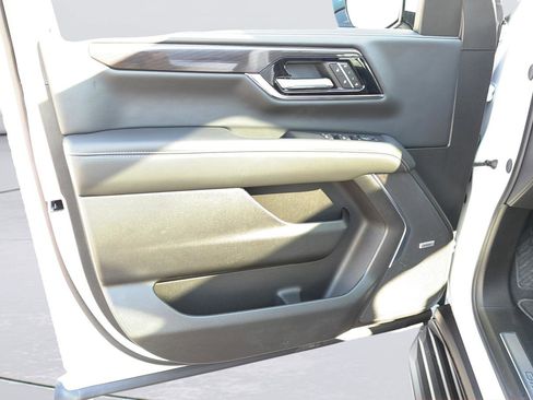 New 2026 GMC Yukon Elevation w/ Elevation Premium Package image 23