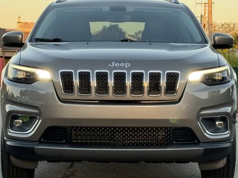 Used 2019 Jeep Cherokee Limited image 5