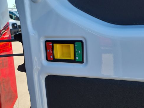 New 2026 Ford Transit 250 148 Medium Roof w/ Load Area Protection Package image 10