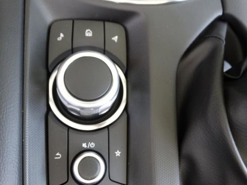 New 2026 MAZDA MX-5 Miata Club w/ Interior Package RWD image 19