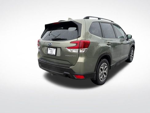 Used 2020 Subaru Forester Premium AWD/4WD image 14